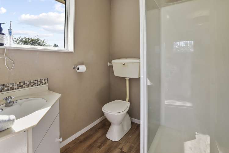 61 Allcock Road Ngahinapouri_9