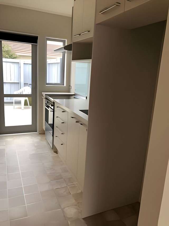 2/172 Geraldine Street Edgeware_2