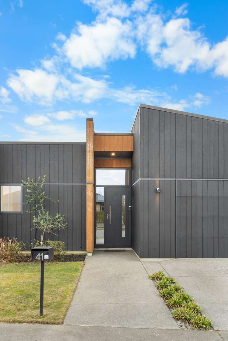 41 Grayshott Avenue Casebrook_51