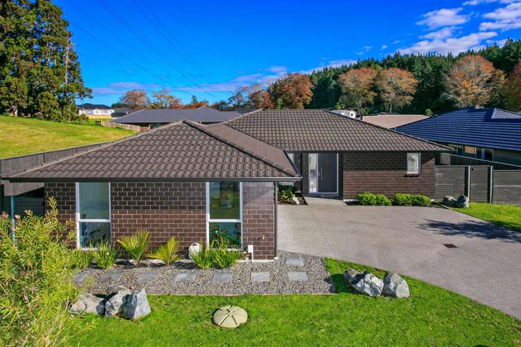 29 Crabb Fields Lane Riverhead_0