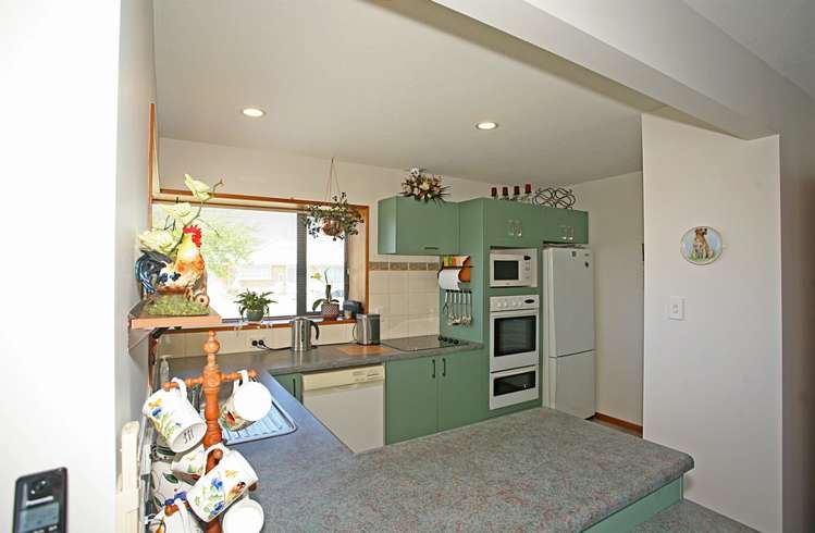 38 Bella Rosa Drive Hei Hei_16