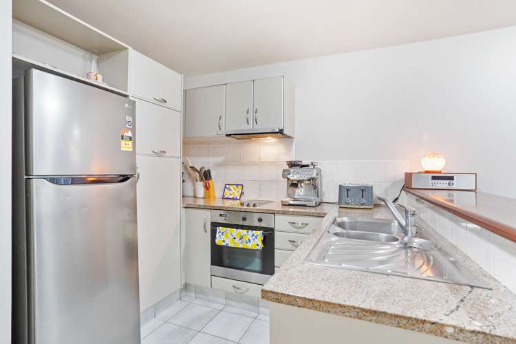 36 Victoria Road Mount Maunganui_12