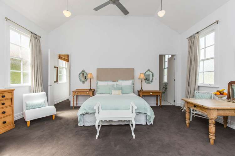 1 Hastings Parade Devonport_5