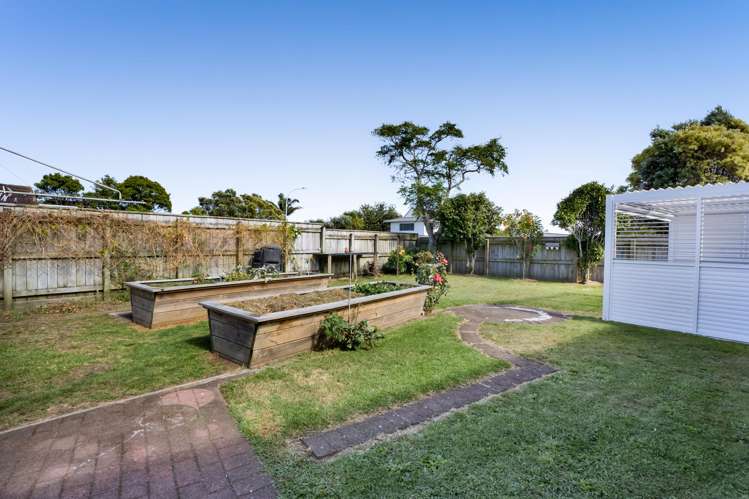 44 Wairau Road Oakura_19