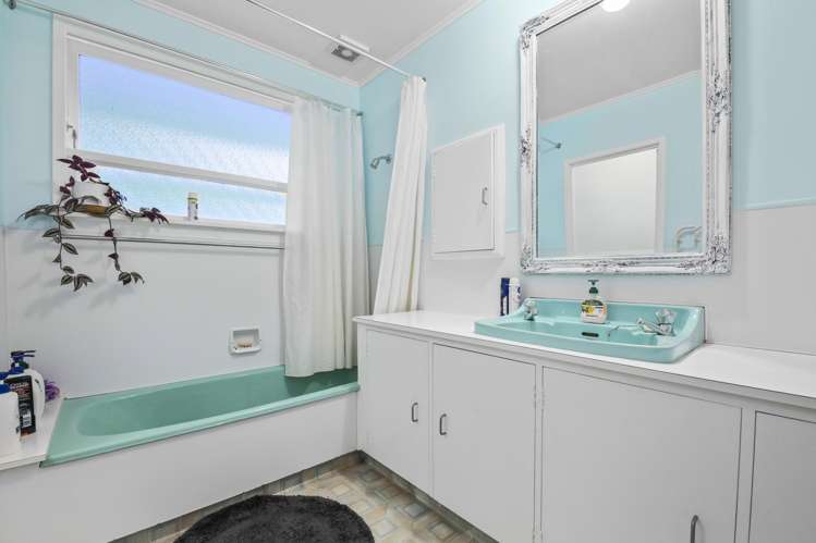 29 Seaview Crescent Picton_10