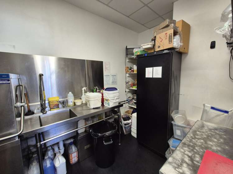 1/24 Henderson Vallery Road Henderson_2