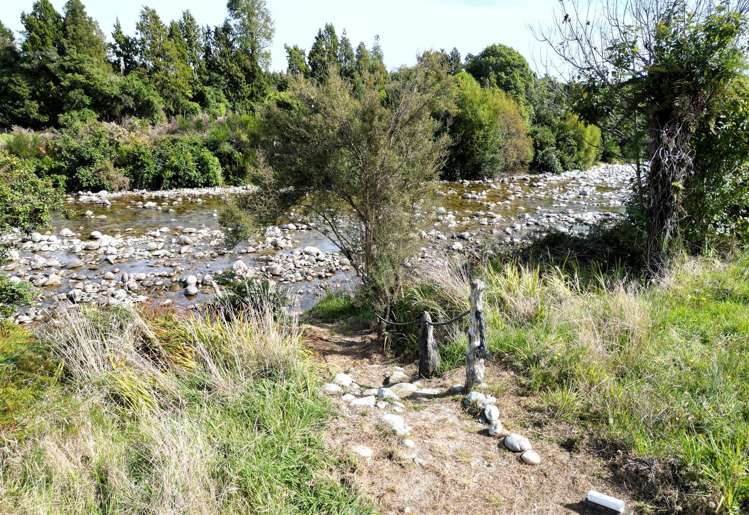 916 Old Christchurch Road Awatuna_12