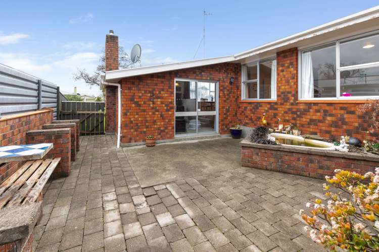 8 Abraham Crescent Milson_18