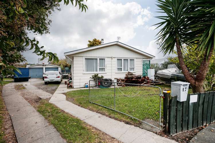 17 Martin Road Outer Kaiti_0