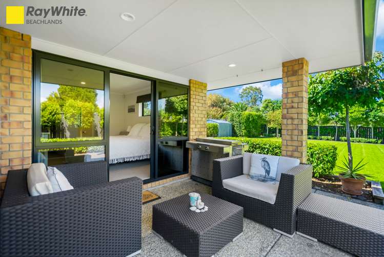 17 Fourth View Avenue Beachlands_9