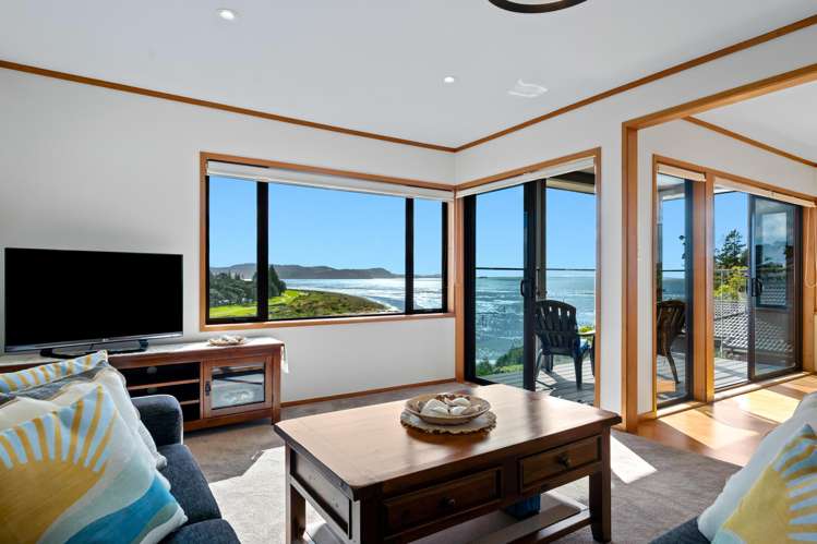 57 Rosario Crescent Red Beach_6