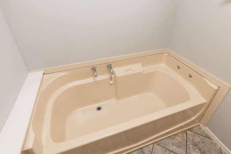 14 Ferndale Place Feilding_23