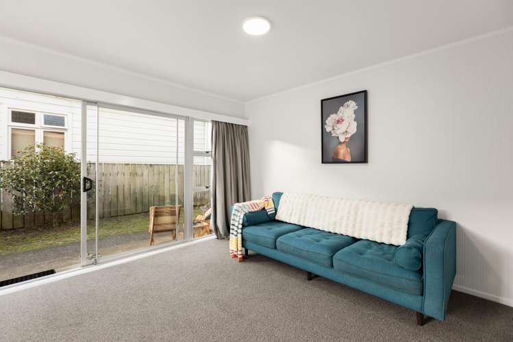 1/154 Onepu Road Lyall Bay_8