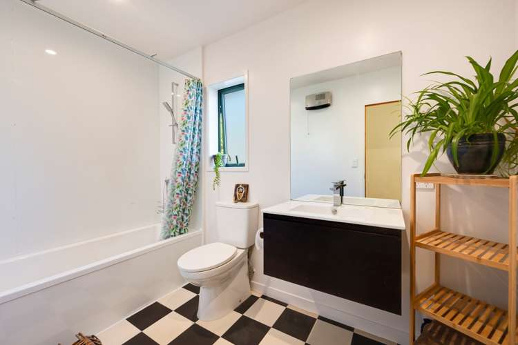 2 Hector Close Kingston_8