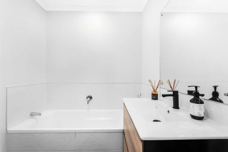 6 Gavinike Place Waimauku_23