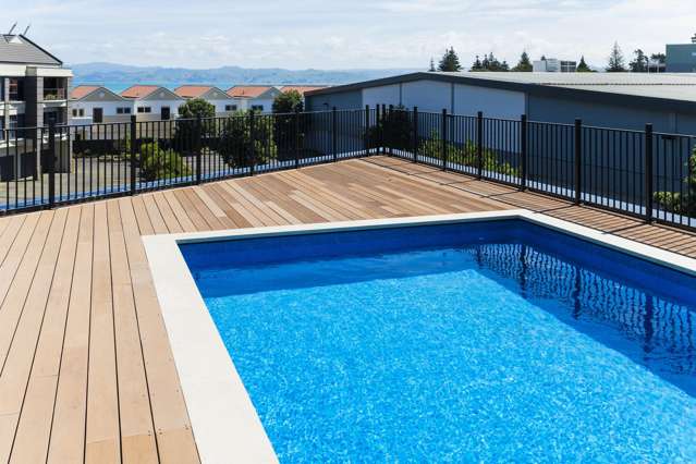 203/4 Reads Quay, Marinaview Gisborne_2