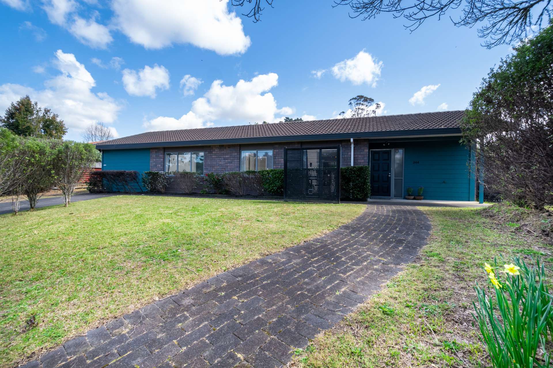 244 Waitemata Drive Ranui_0