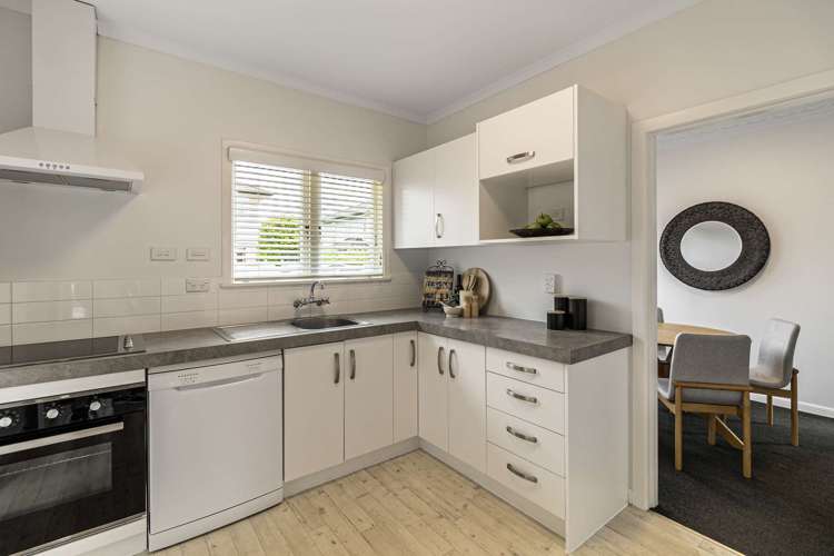 72 Ngataringa Road Devonport_3