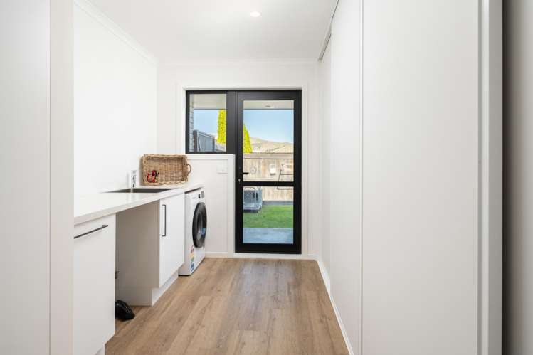 18 Camborne Crescent Blenheim Central_9