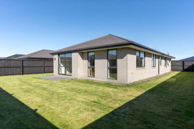 187 Faringdon Boulevard Rolleston_1