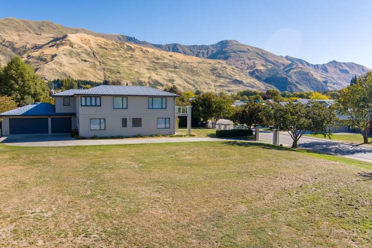 22 Hyland Street Wanaka_11