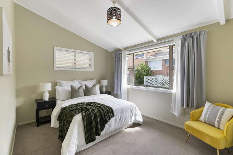 2/62 Rawhiti Road One Tree Hill_14