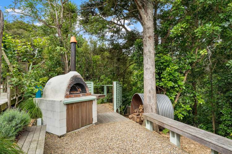 38 Grand View Road Leigh_16