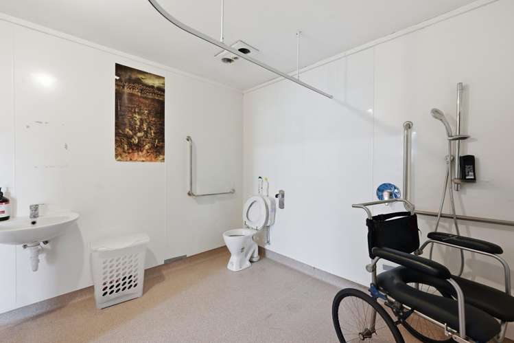 15B Ngahu Street Fairy Springs_8