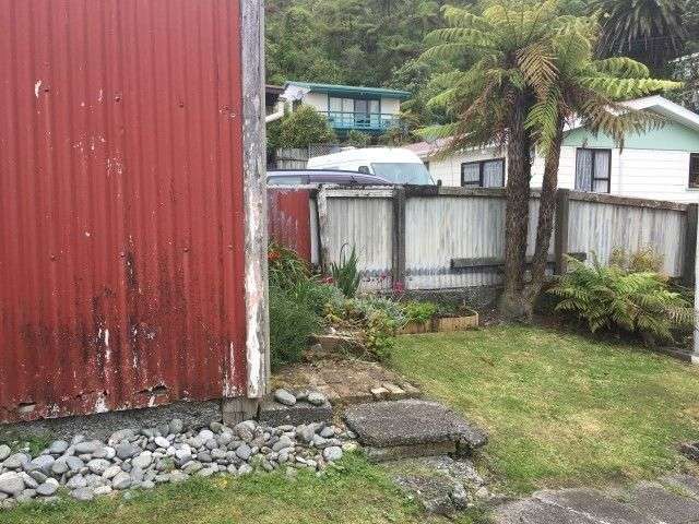 43 Chapel Street Greymouth_4