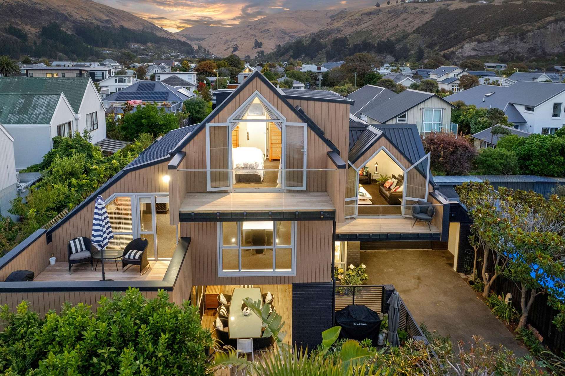 102A Esplanade Sumner_0
