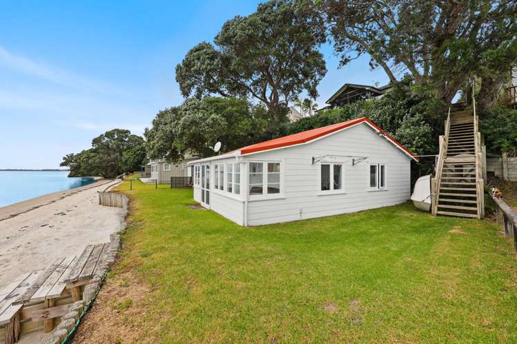 63a Torkar Road Clarks Beach_37
