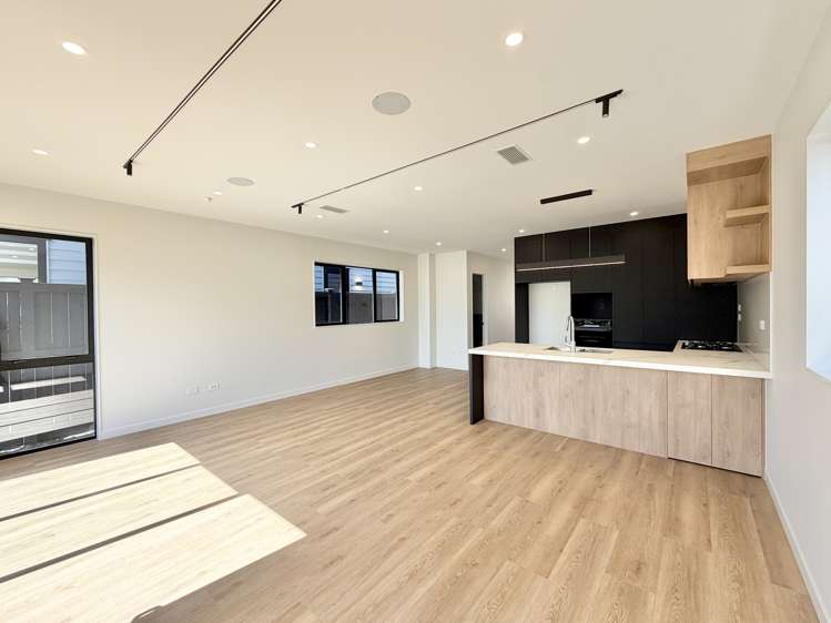 80A Tukutata Crescent_3