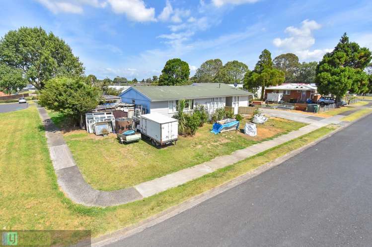 9 Forbury Place Mangere_6