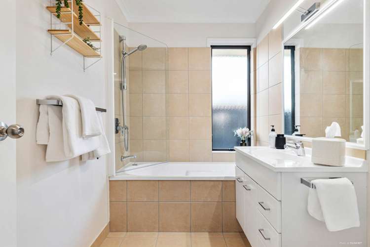 5 Valley Fields Place Pukekohe_10