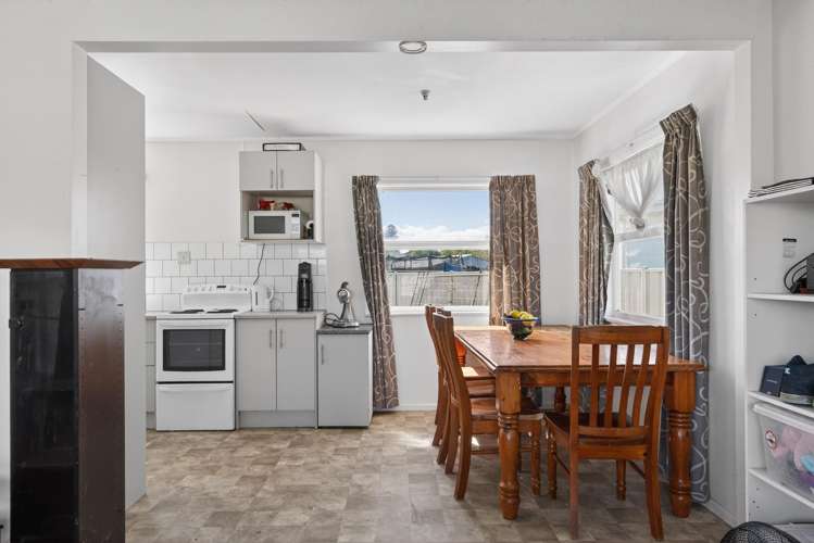 117 Main Road Makaraka_7