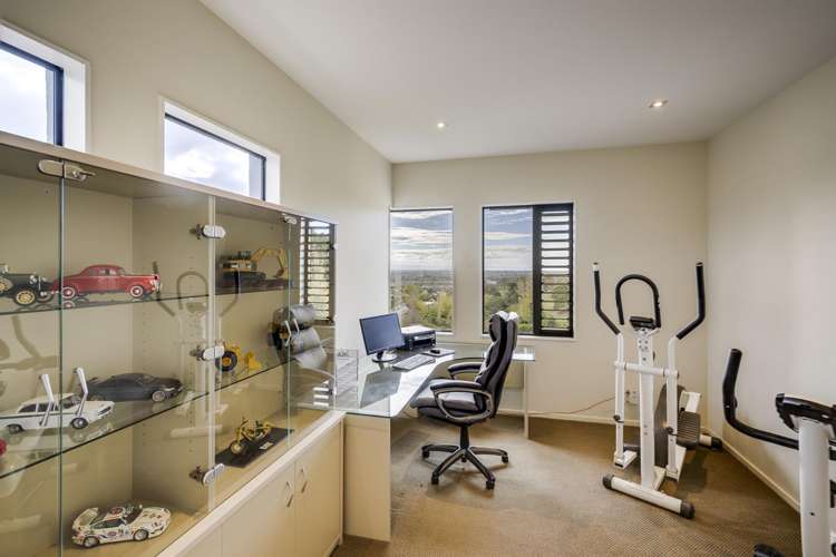 13 and 7 Burbury Ridge Havelock North_23