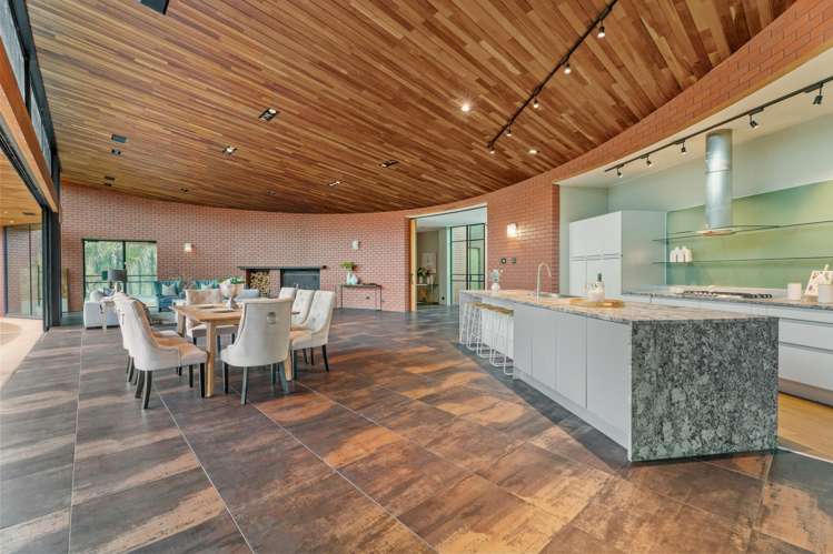 303 Matua Road Kumeu_16