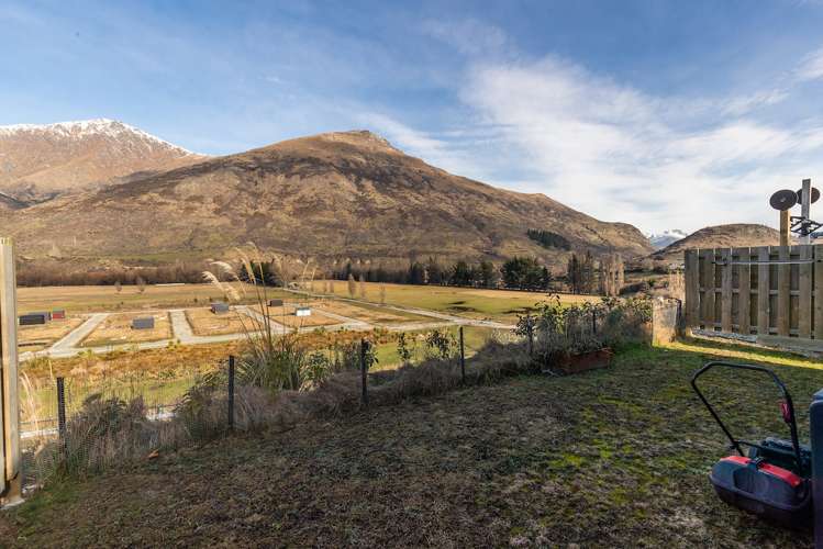 26 Huxley Place Dalefield/Wakatipu Basin_14