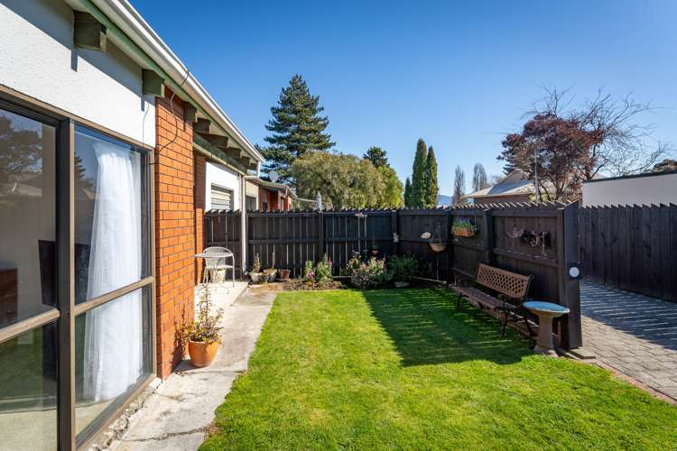 1/40 Burleigh Road Redwoodtown_5