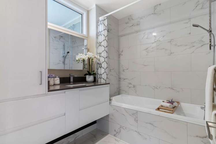 18 Beswick Place Birkdale_30