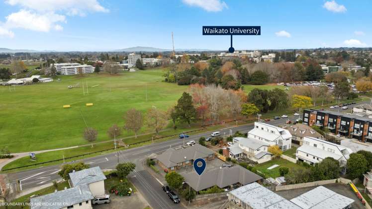 1/240 Old Farm Road Hillcrest_13
