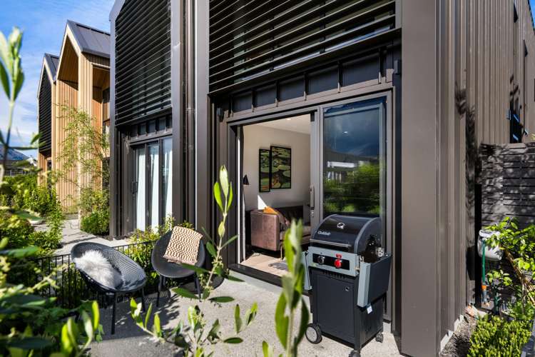 41 Ryan Loop Jacks Point_18