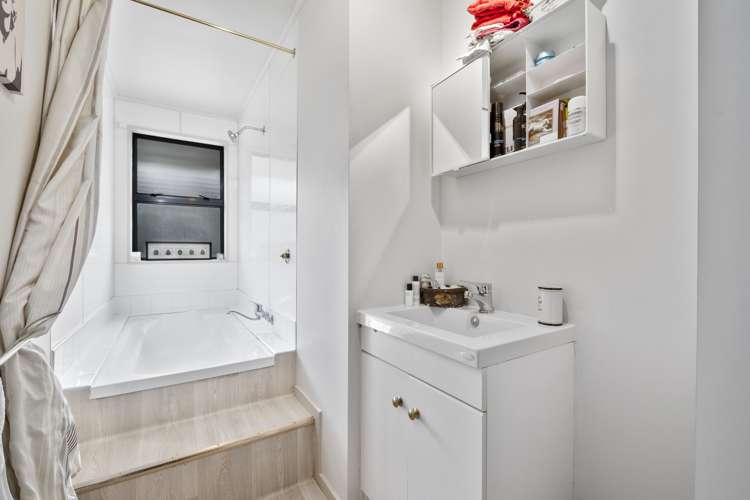 6 Hazlett Street Clyde_12