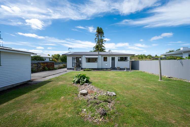 407 Hart Drive Frimley_10