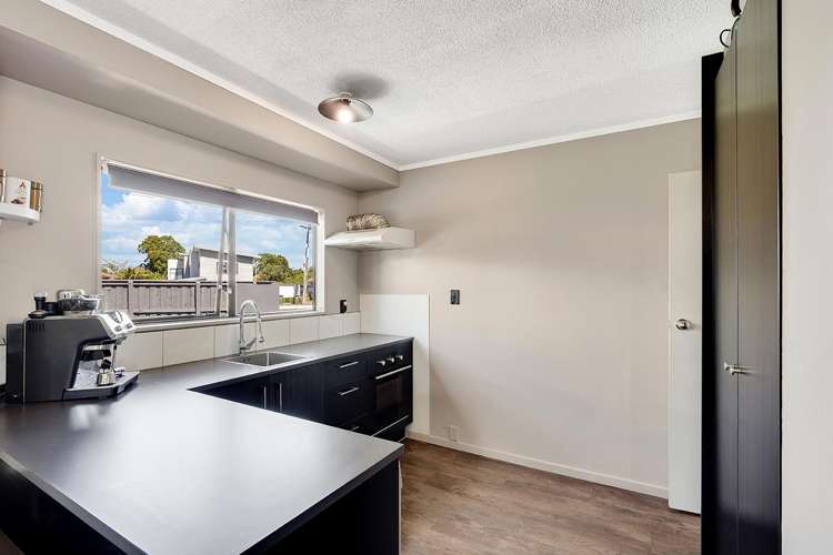 375 Cobham Drive Hillcrest_6