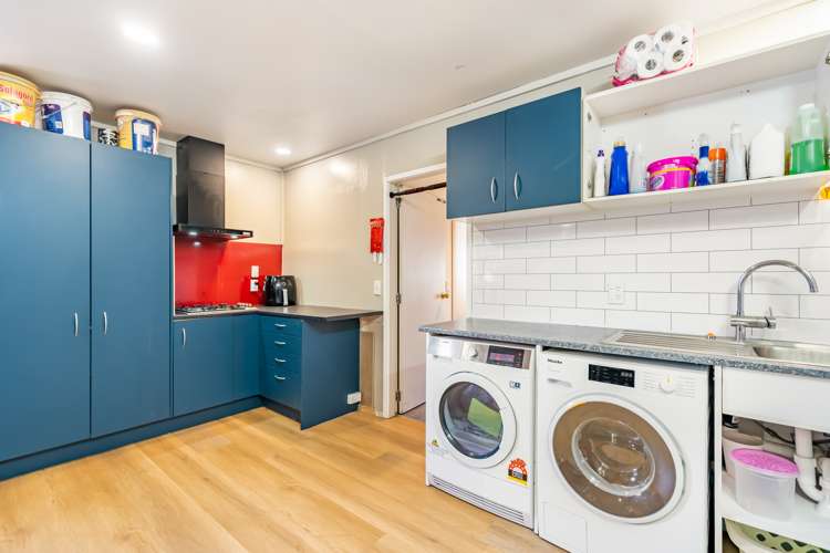 99 Redvers Drive Belmont_23