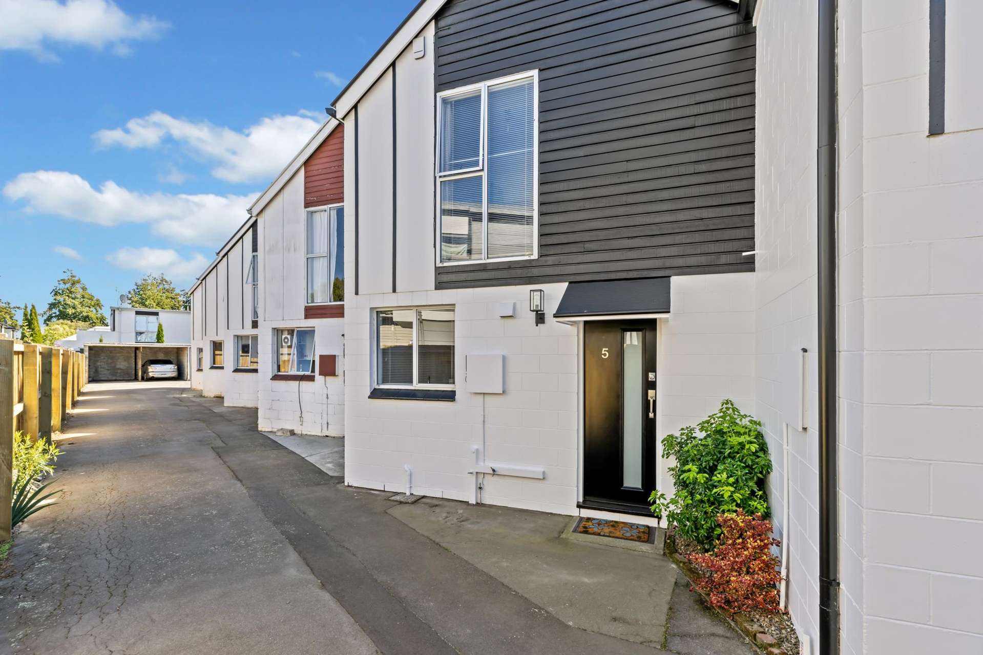 5/69 Thackeray Place Waltham_0
