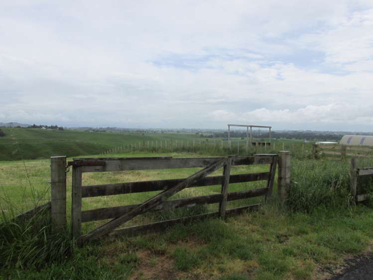 35 Grove Access Road Karamu_5