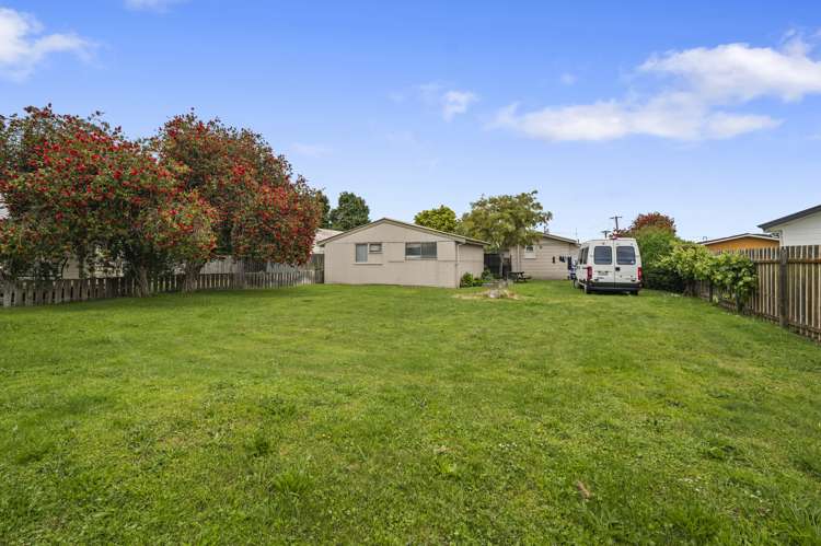 7 Robinson Avenue Holdens Bay_16