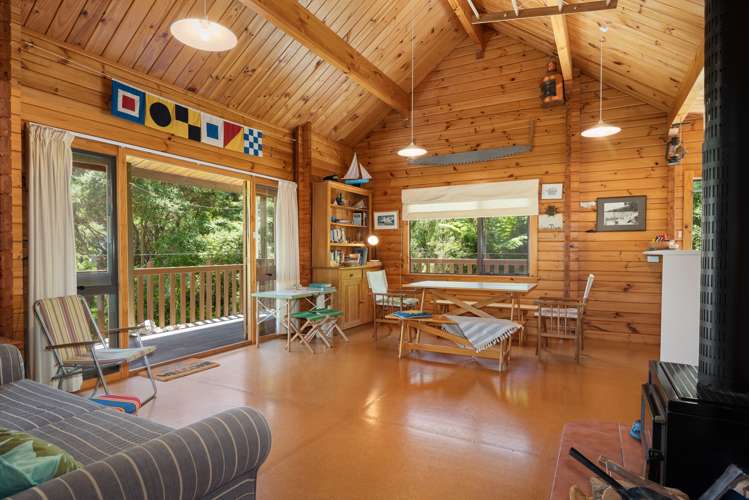 230 Moetapu Bay Road Anakiwa and Surrounds_5